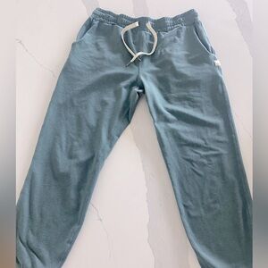 Vuori Performance Joggers